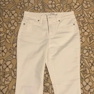 Universal Thread white skinny jeans